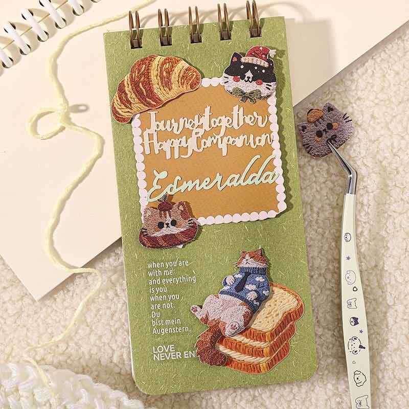 ST857｜犬 猫 イヌ ネコ ぬいぐるみ風 刺繍 ワッペン